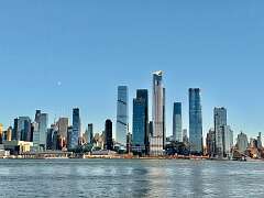 31: wendyTao_2025-60