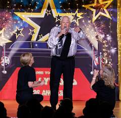 162: HoorayHollywood-162
