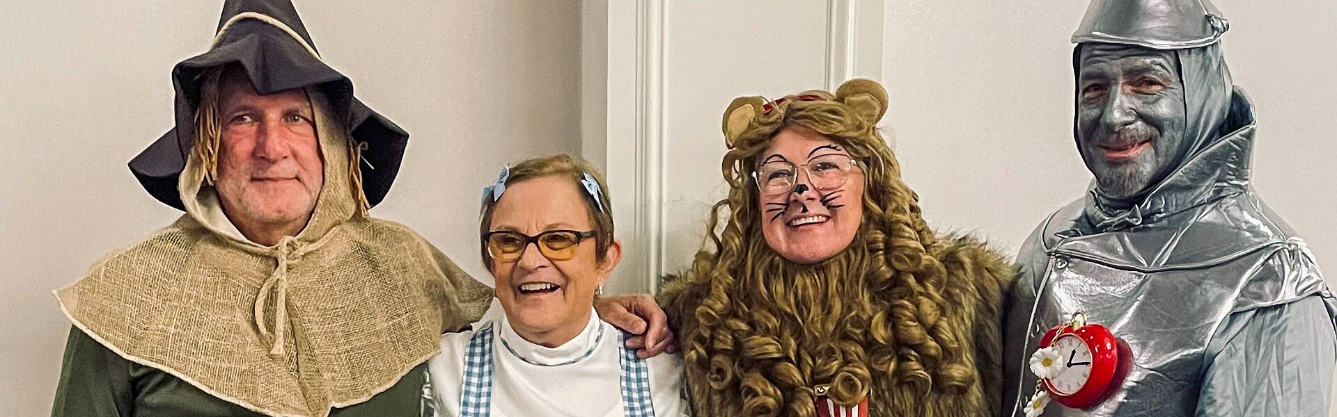 Click to show or hide the buttons