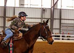 3: BarrelRacingMark-30