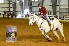 10: BarrelRacingMing-1