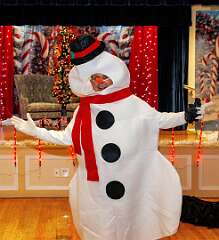 102: Breakfast with Santa-8531