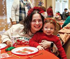 56: Breakfast with Santa-8541