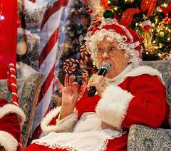 133: Breakfast with Santa-8675